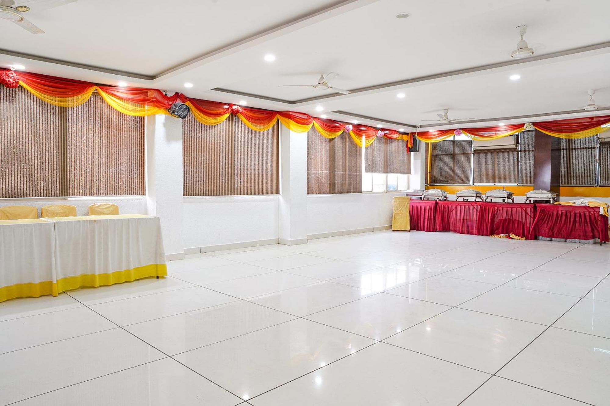 Fabhotel Jalsa Dlx Bhopal Esterno foto