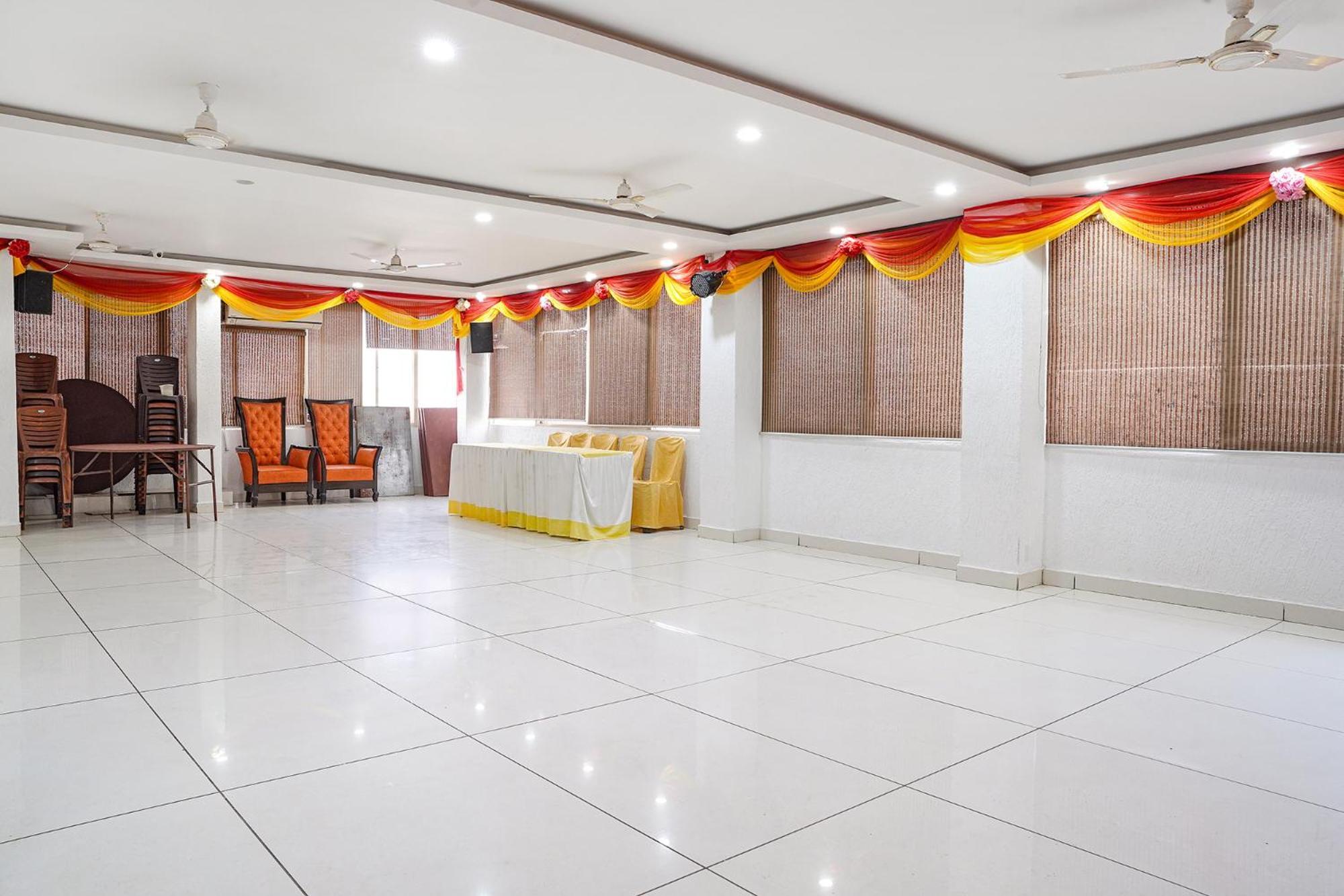 Fabhotel Jalsa Dlx Bhopal Esterno foto